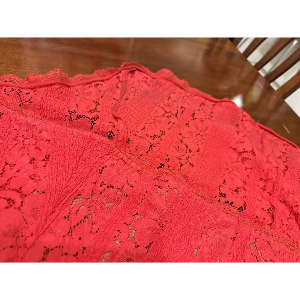 House of CB Belle Dress, Red - Picture 4 of 5